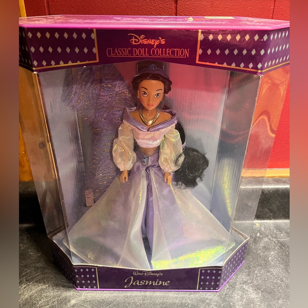 Jasmine Disney Classic Doll Collection
